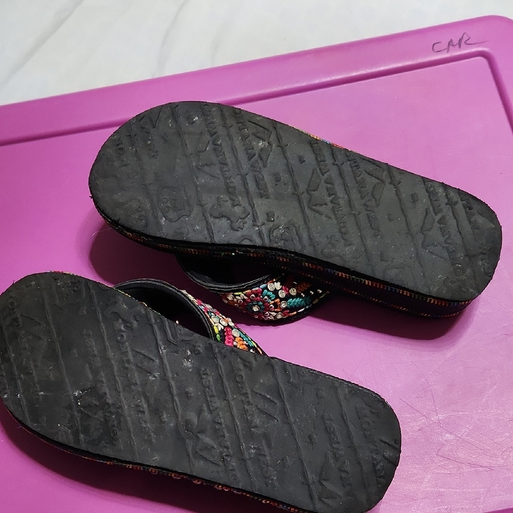 Montana West Black and Multicolor Embroidered Sandals - Picture 8 of 11